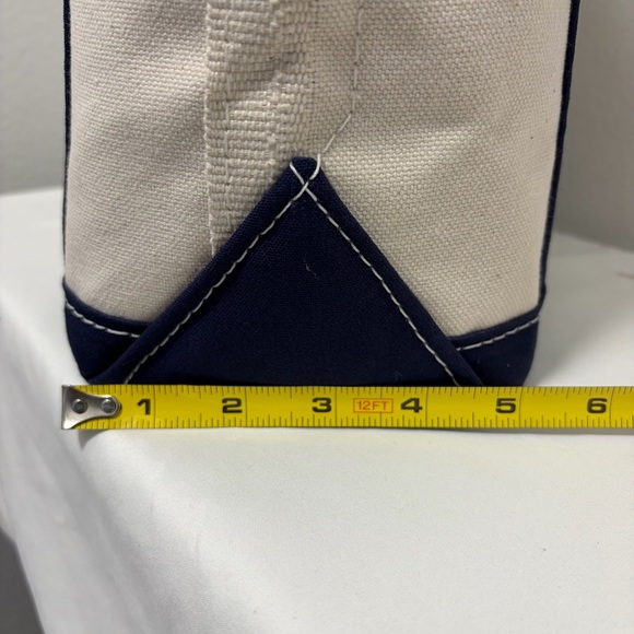 L.L. Bean Vintage White & Navy Blue Double Handle Small Canvas Tote - Like New - Picture 8 of 9